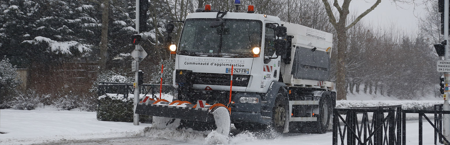 Camion de déneignement